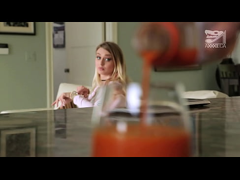 ❤️ විශාල තන පුඩු සහ තද පුකේ ඇති උණුසුම් ගැහැණු ළමයා පරාජිතයාගෙන් කුකුළා ලබා ගනී, නමුත් ඉතා අපහසු වේ ☑ සුපිරි කාමුක si.pornpics-de.ru ️❤