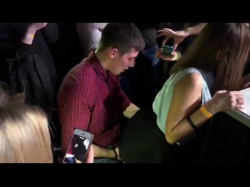 ❤️ රුසියානු රාත්‍රී සමාජ ශාලාවක සැබෑ ලිංගිකත්වය. 18 හැවිරිදි රුසියානු තරුණියක් ගුද මාර්ගයේ සහ යෝනි මාර්ගයේ රාත්‍රී සමාජ ශාලාවක කෙලවා ඇත ☑ සුපිරි කාමුක si.pornpics-de.ru ️❤